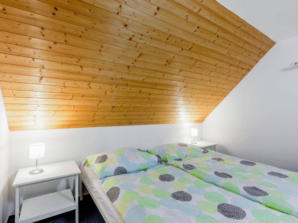 Holiday Home Holiday Hill 60 By Interhome Cista  Exteriör bild