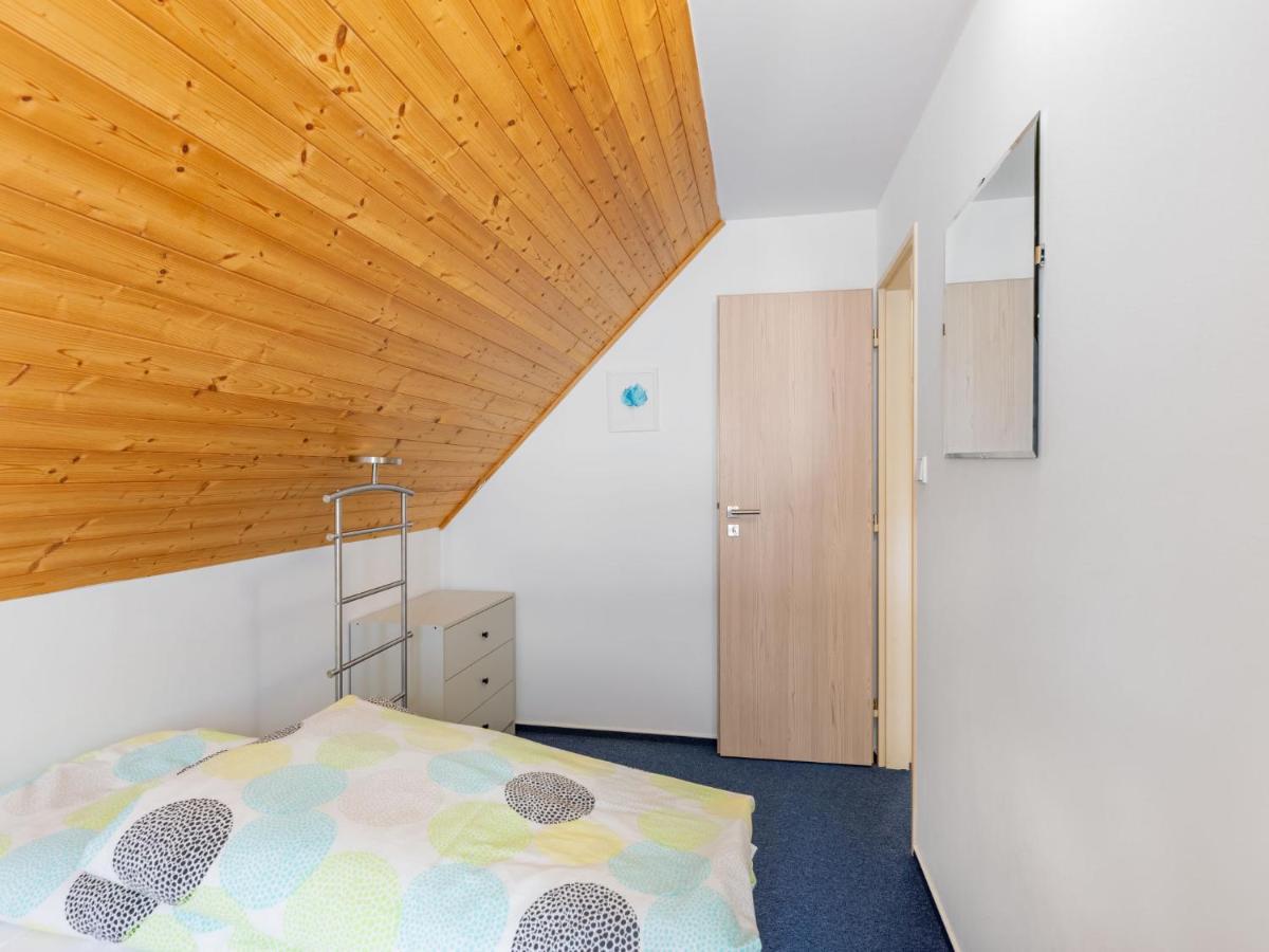 Holiday Home Holiday Hill 60 By Interhome Cista  Exteriör bild