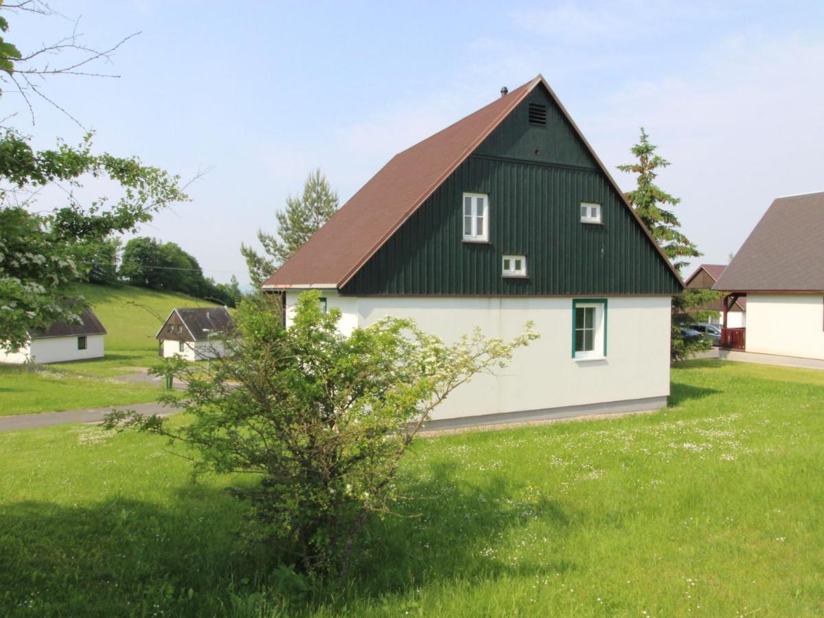 Holiday Home Holiday Hill 60 By Interhome Cista  Exteriör bild